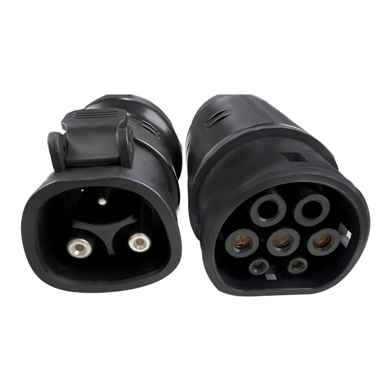 Bộ chuyển đổi Tesla sang Type2